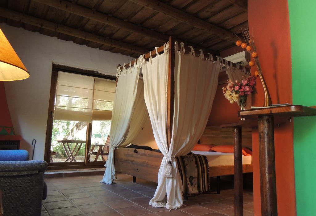Tikal Boungalows Hotel Malcocinado  Buitenkant foto