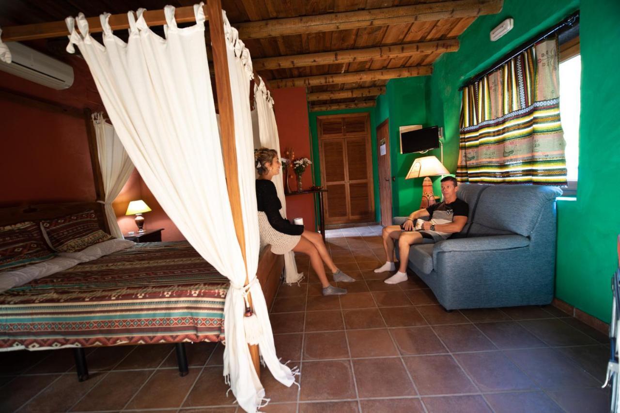 Tikal Boungalows Hotel Malcocinado  Buitenkant foto